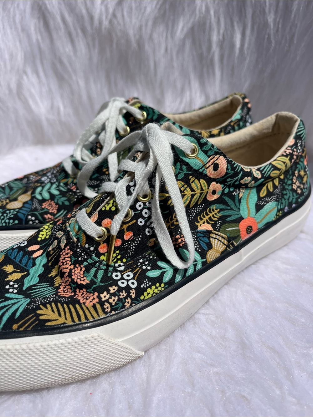 Rifle Paper Co. Keds Black Floral Canvas Sneakers 6.5 Boho Grandmacore Fairycore - Picture 8 of 9